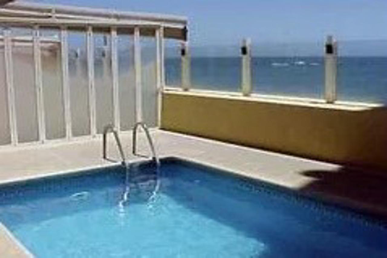 Hotel Medano 3*